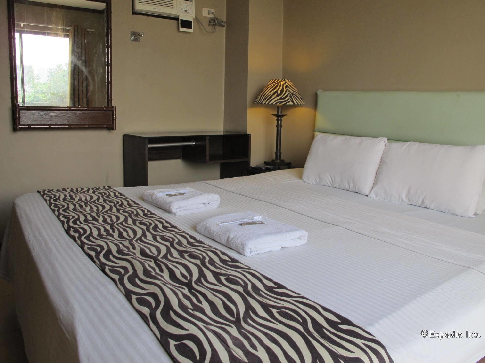 Reddoorz Plus New Era Budget Hotel Mabolo Former Reddoorz Near Landers Superstore Cebu City Экстерьер фото